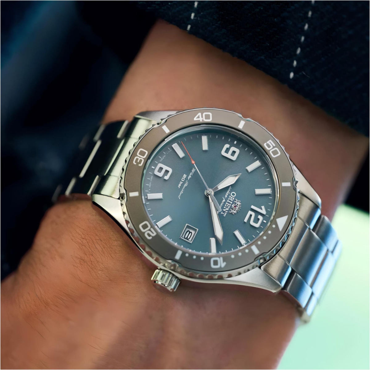 Orient Mako 40 RA-WJ0002L Solar Watch