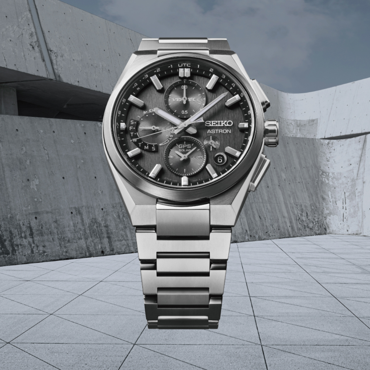 Seiko SSH163J1 SSH163 SSH163J Astron GPS Dual Time Chronograph Solar Mens Watch