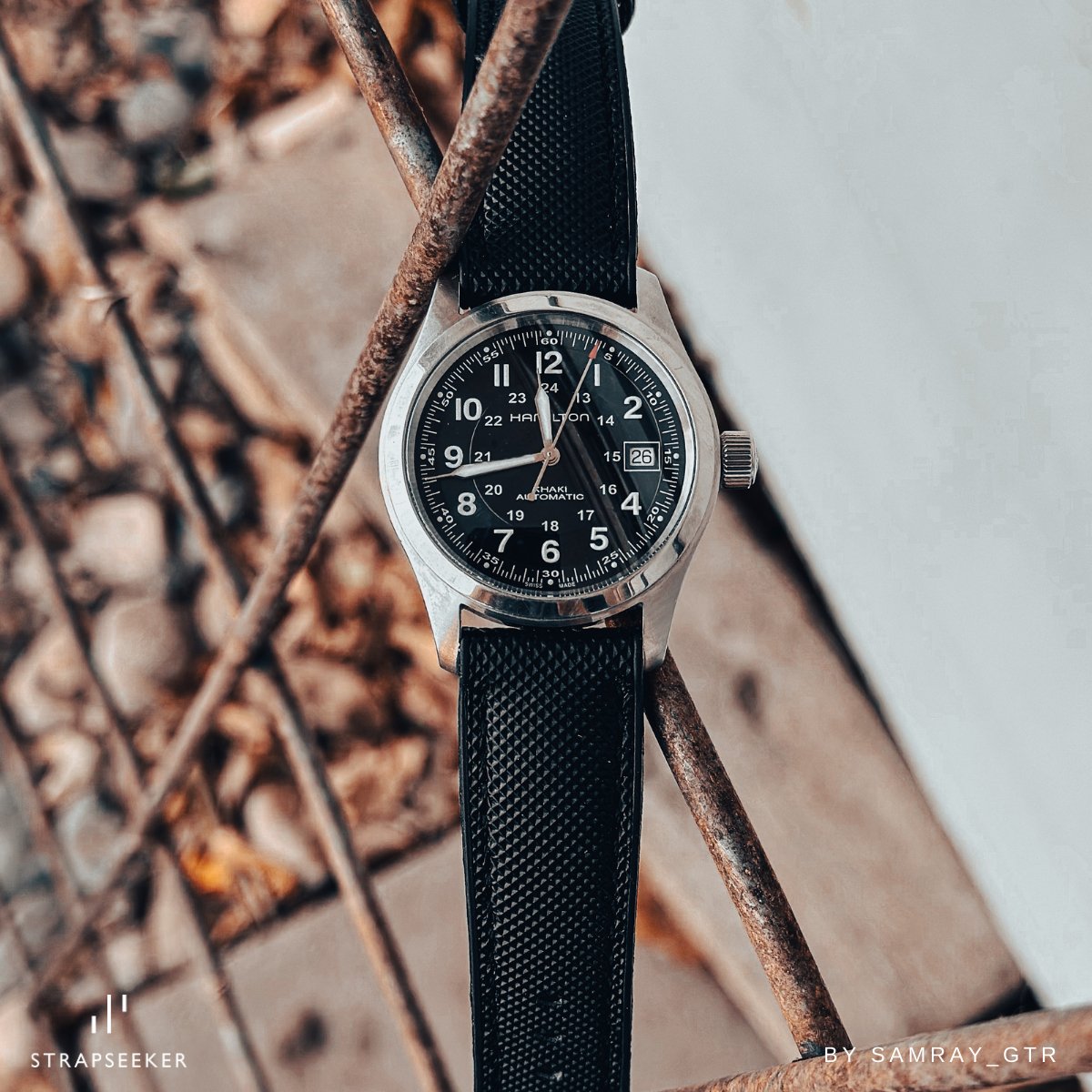 #color_Black Nylon Black Stitch / Black FKM Rubber