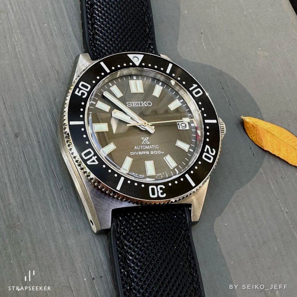 ##color_Black Nylon Black Stitch / Black FKM Rubber