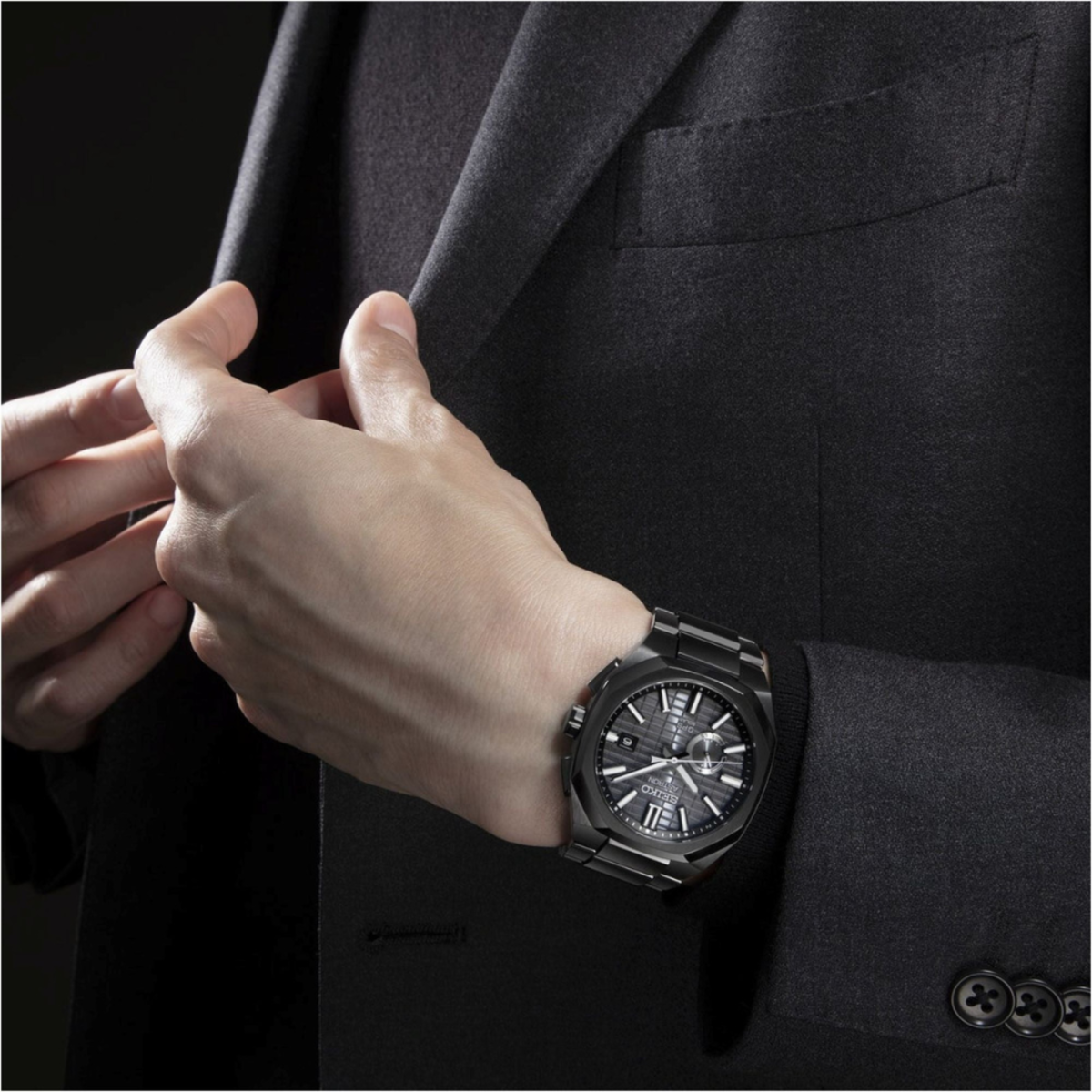 Seiko Astron | SSJ015J1 GPS Solar "New Future" Hexagon Stealth Edition