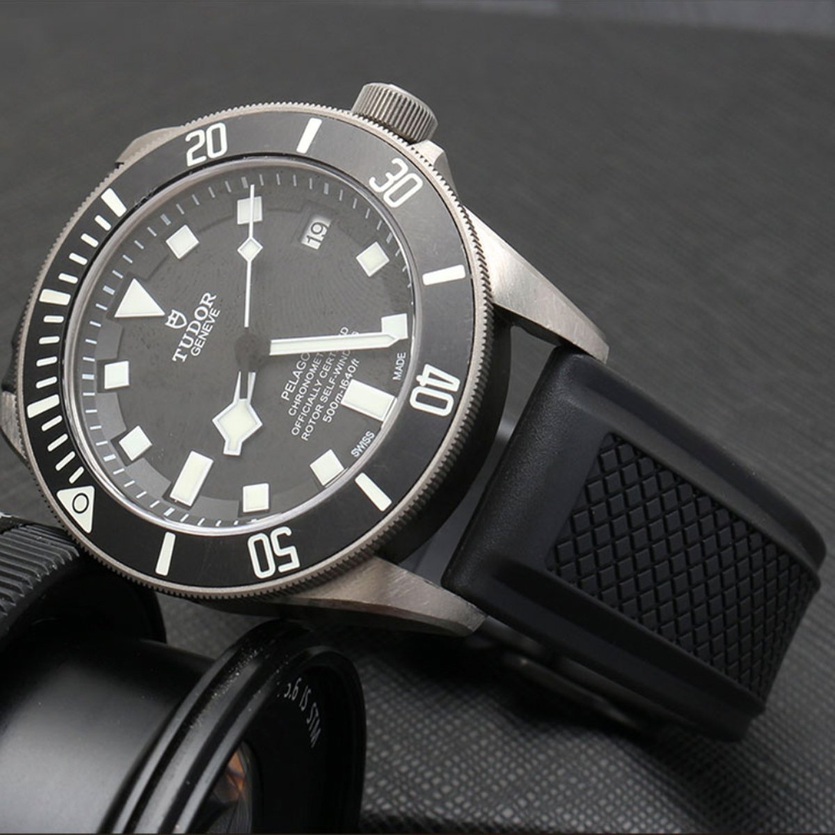 Eddison FKM Fluoro Rubber Strap Blue -StrapSeeker